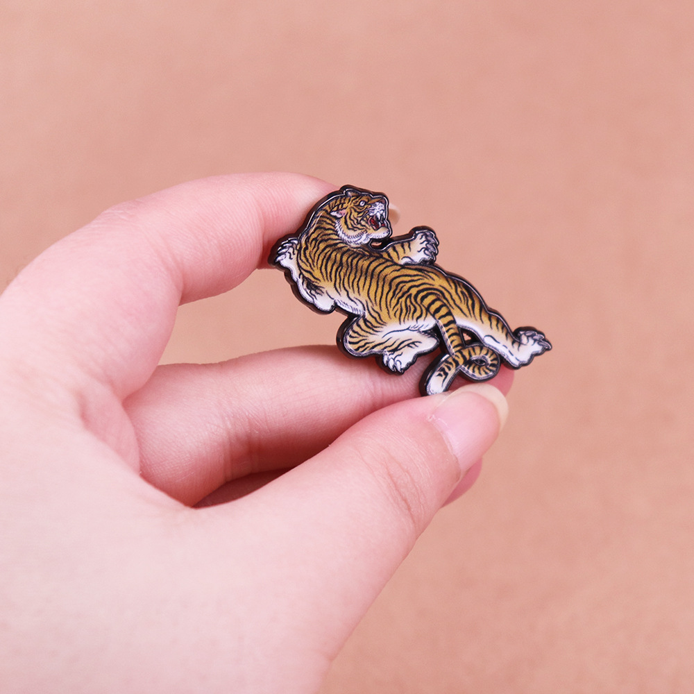 Chinese Zodiac Tiger Enamel Pi - Ethnic Modern Fashion ulasan dan harga